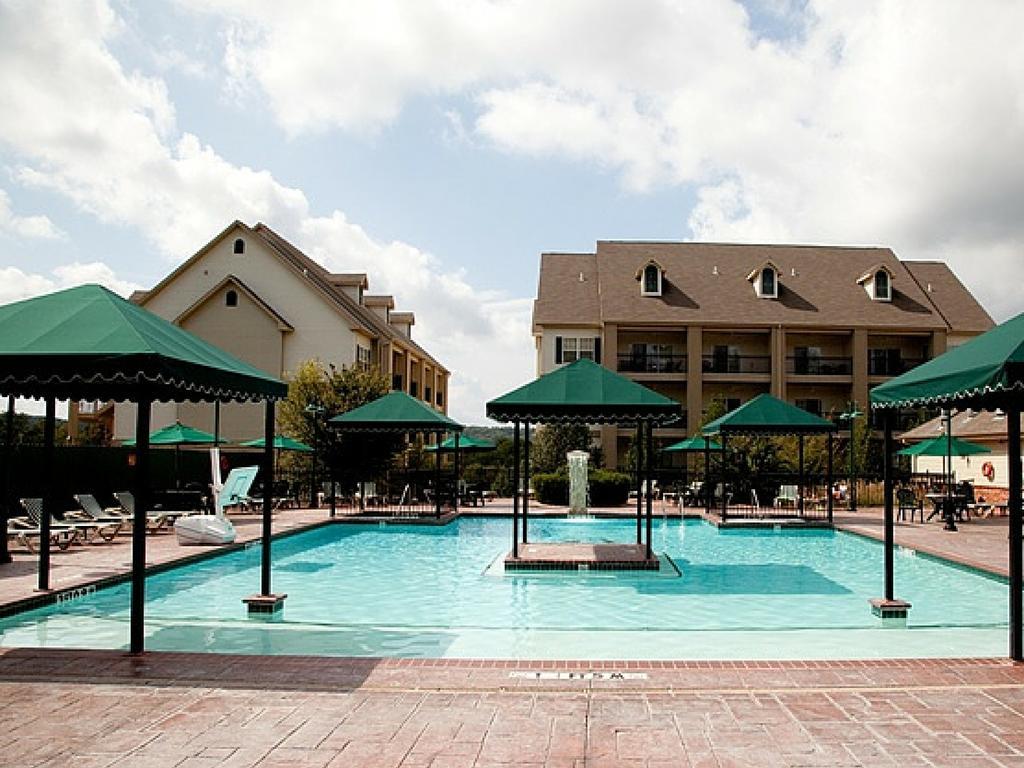 French Quarter Resort Branson Exteriör bild
